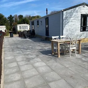 https://vakantiepark-kijkduin-870.thehaguehotels.net