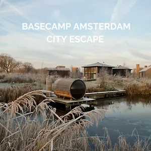 Hotel Basecamp, Amesterdão